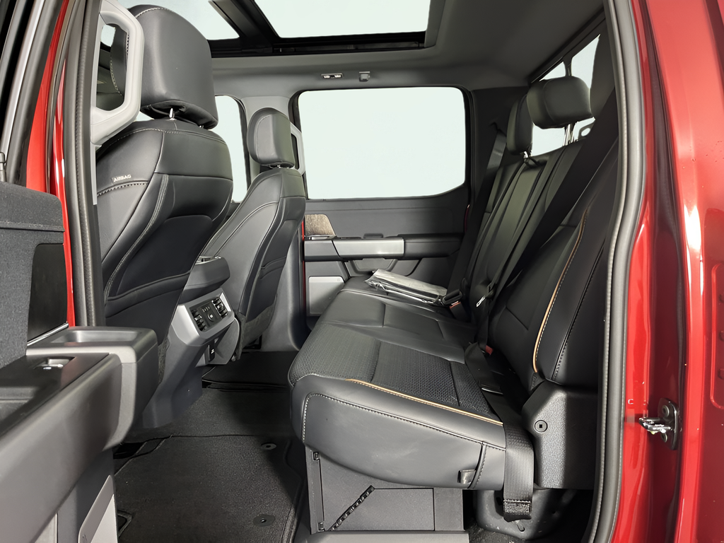 2026 Ford F-350 Super Duty Lariat - Photo 11