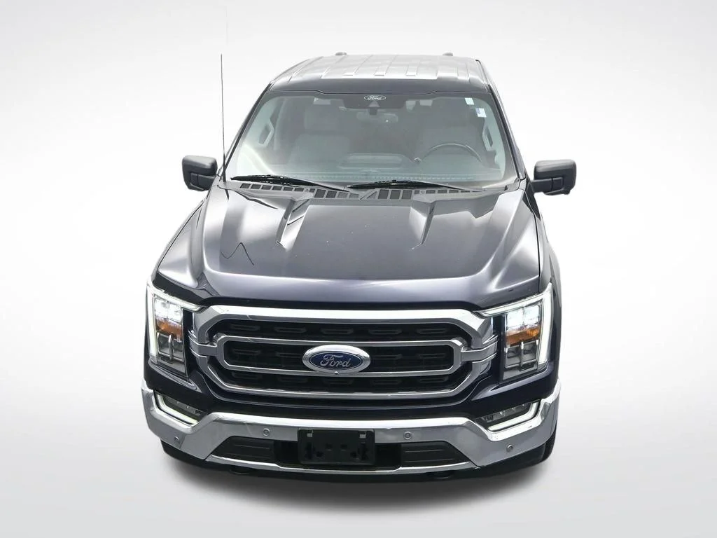 Certified Used 2022 Blue Metallic Ford XLT image 23