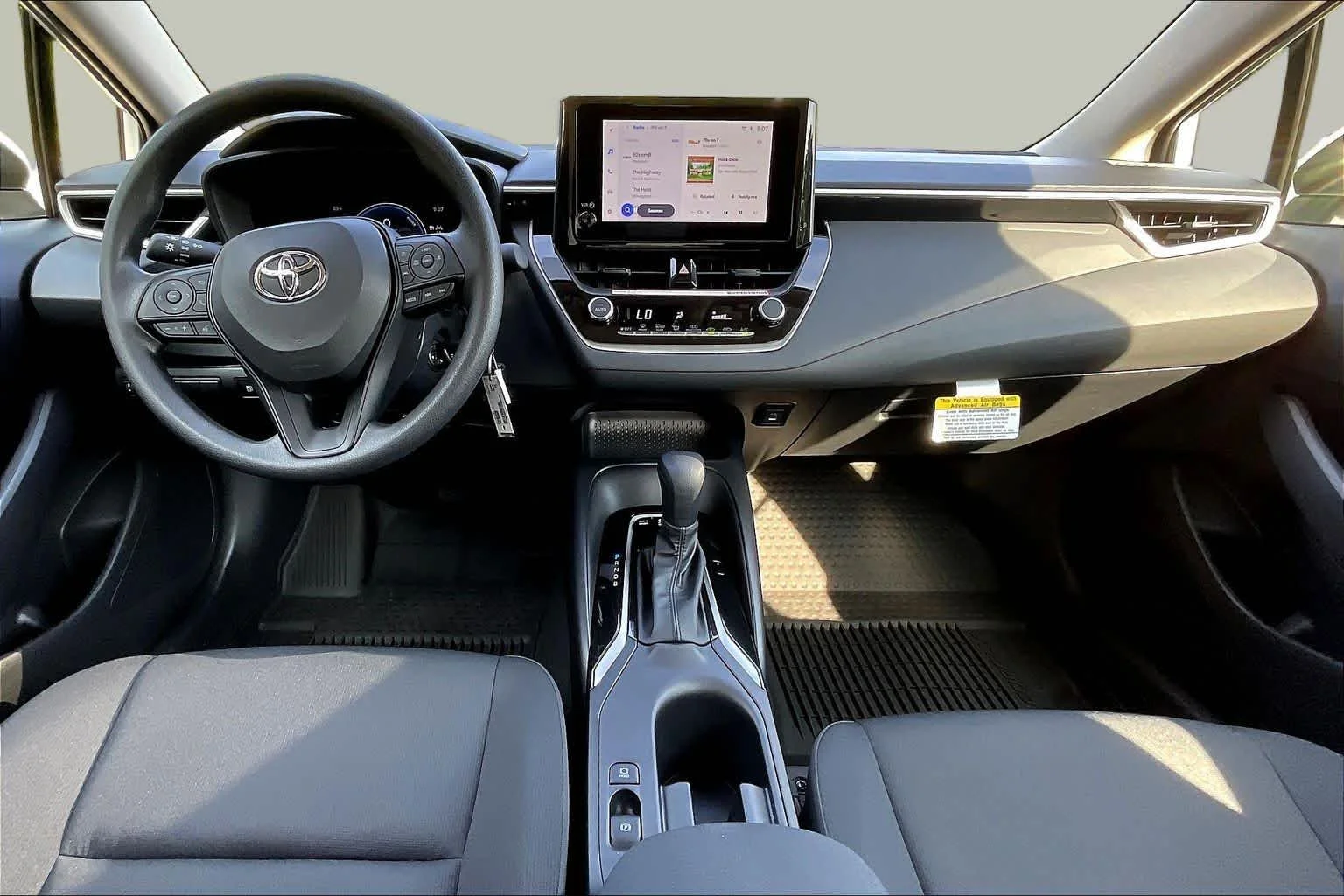 Used 2026 Ice Cap Toyota Hybrid LE image 15
