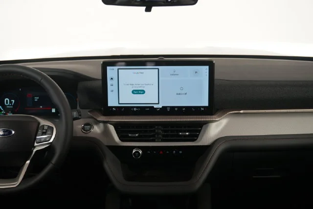 New 2027 Avalanche Gray Ford Active image 29
