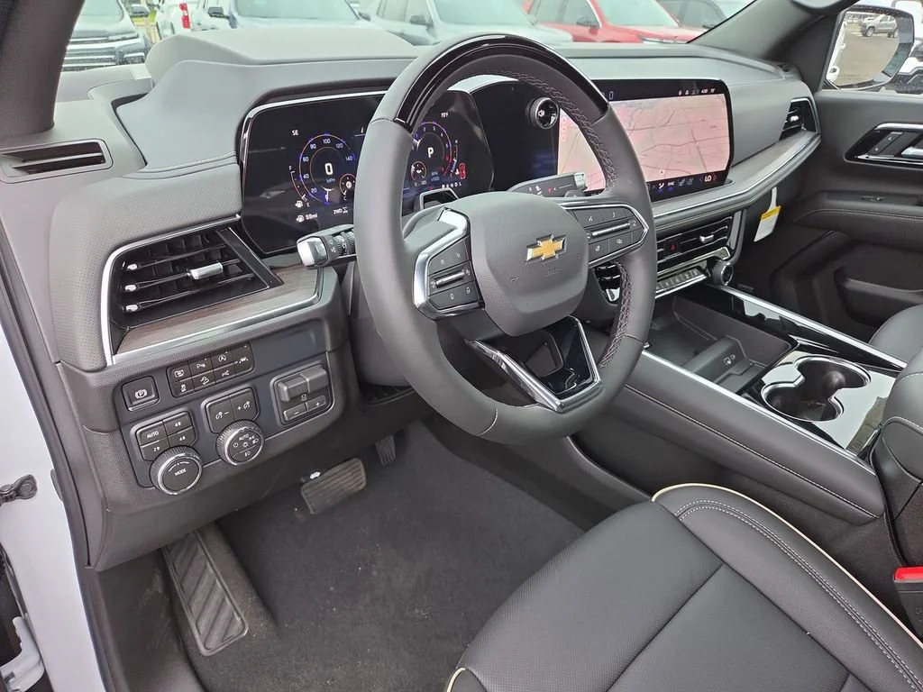 New 2026 Polar White Tricoat Chevrolet Premier image 2