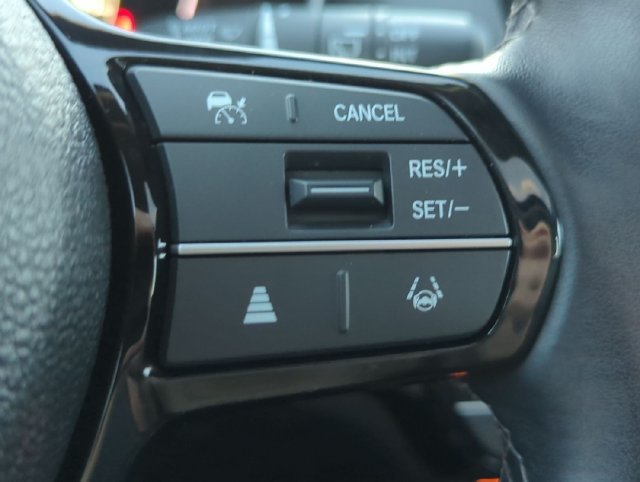 Used 2024 Platinum White Pearl Honda EX-L image 13
