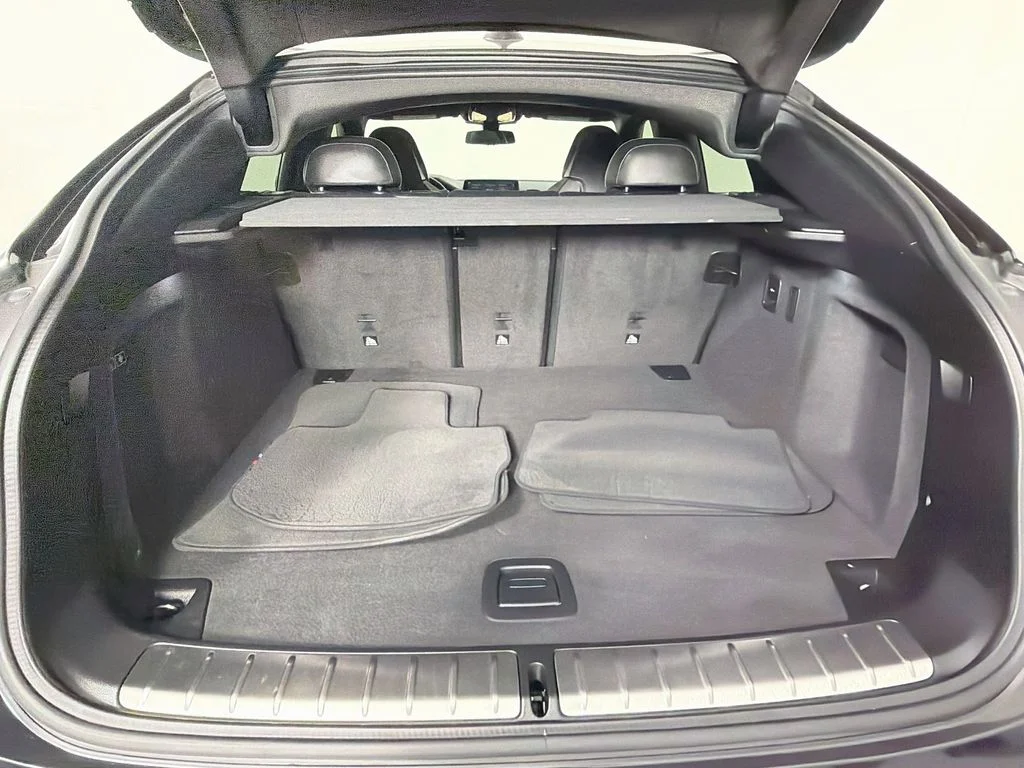 Used 2020 Black BMW Competition image 28