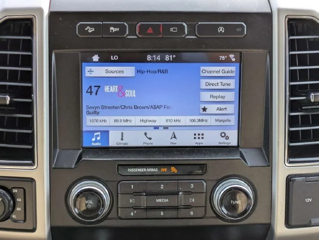 Used 2019 White Ford Lariat image 18