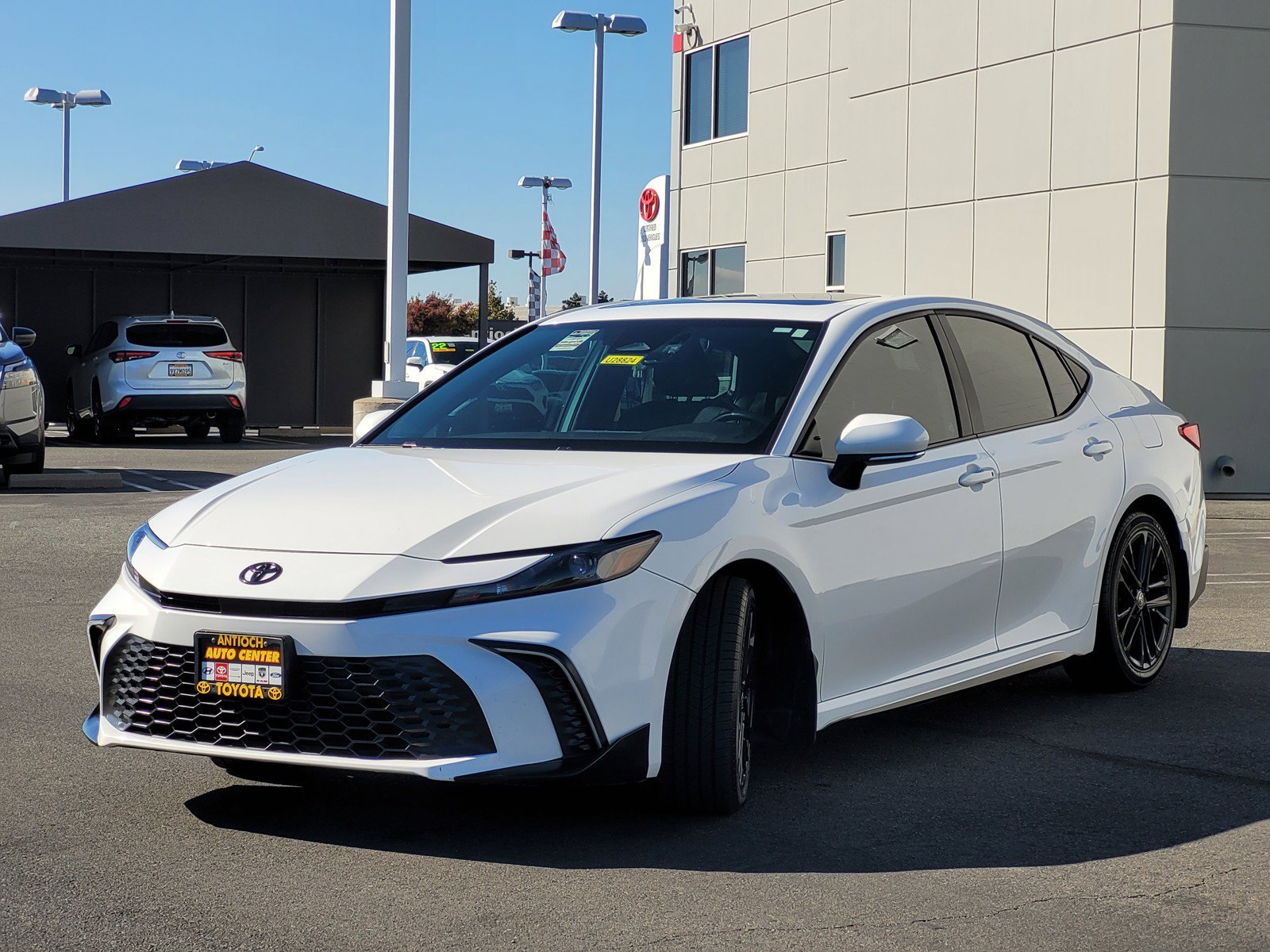 Used 2025 White Toyota  image 8