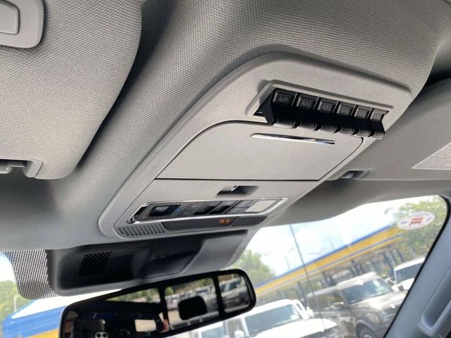 New 2026 Agate Black Metallic Ford Lariat image 23