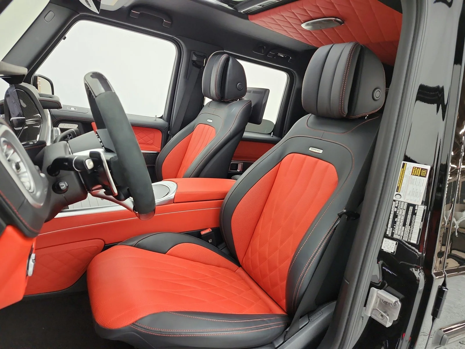 Used 2025 Obsidian Black Metallic Mercedes-Benz AMG® G 63 SUV image 10