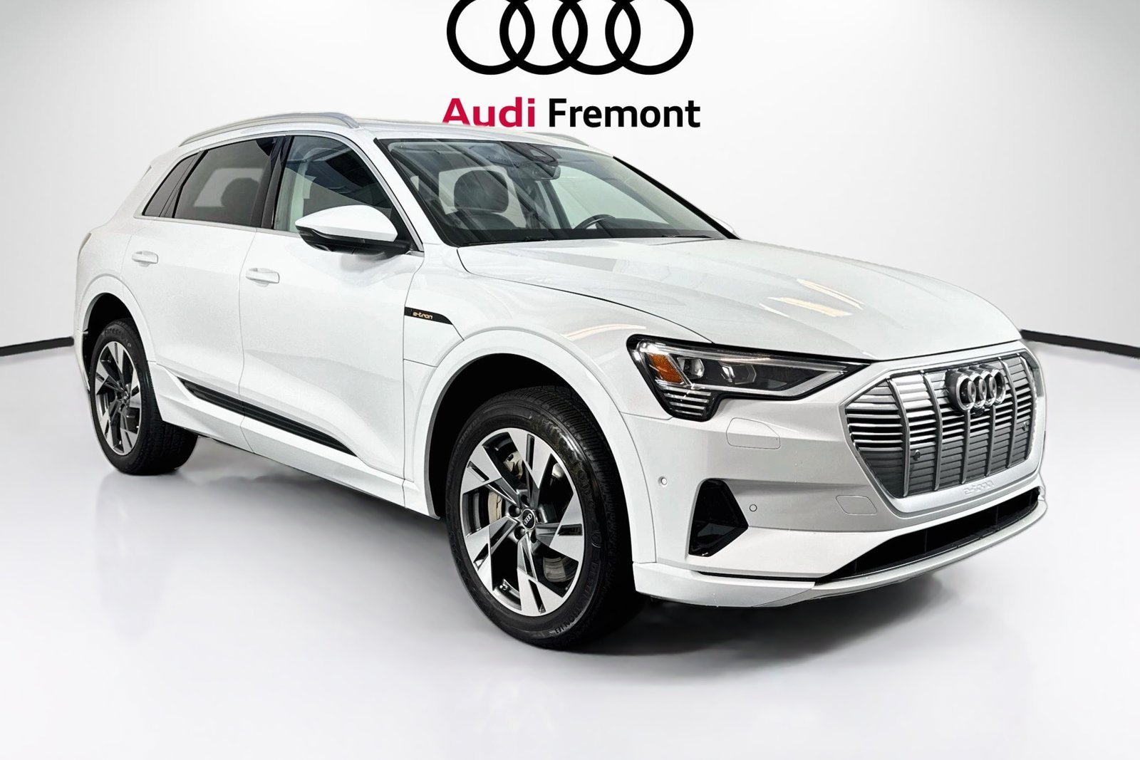 Used 2022 White Audi Premium Plus image 7