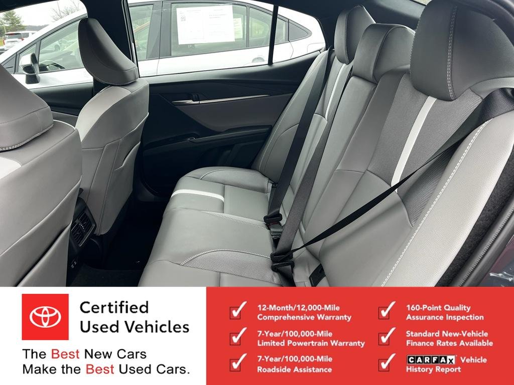 2026 Toyota Camry SE - Photo 8