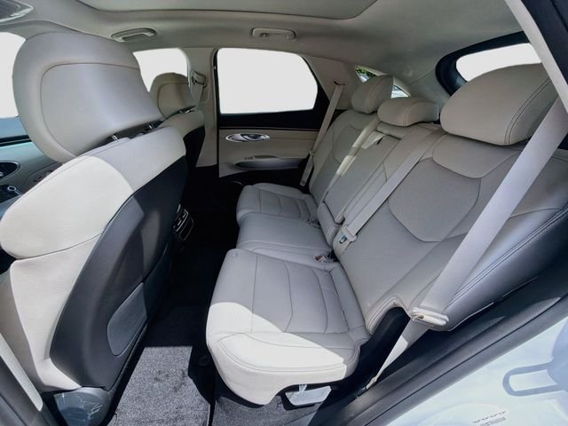 New 2027 White Genesis 2.5T SELECT image 26