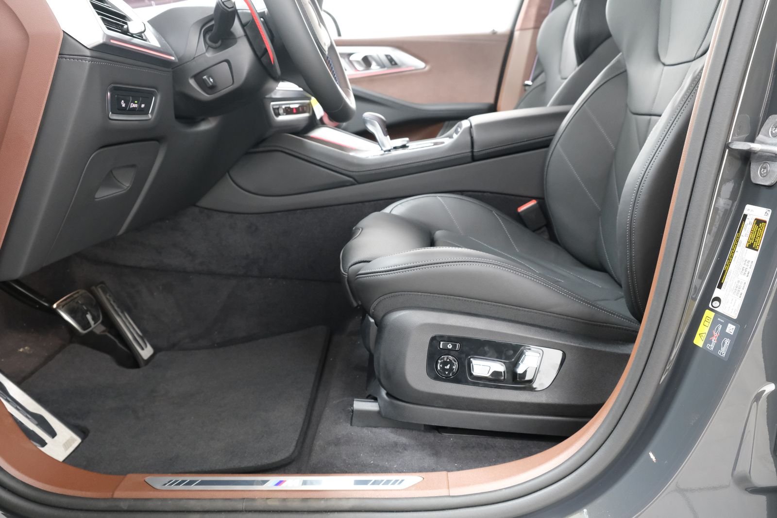 New 2026 Dravit Grey Metallic BMW Label image 52