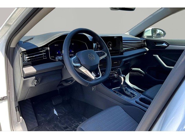 New 2026 Pure White Volkswagen 1.5T S image 17