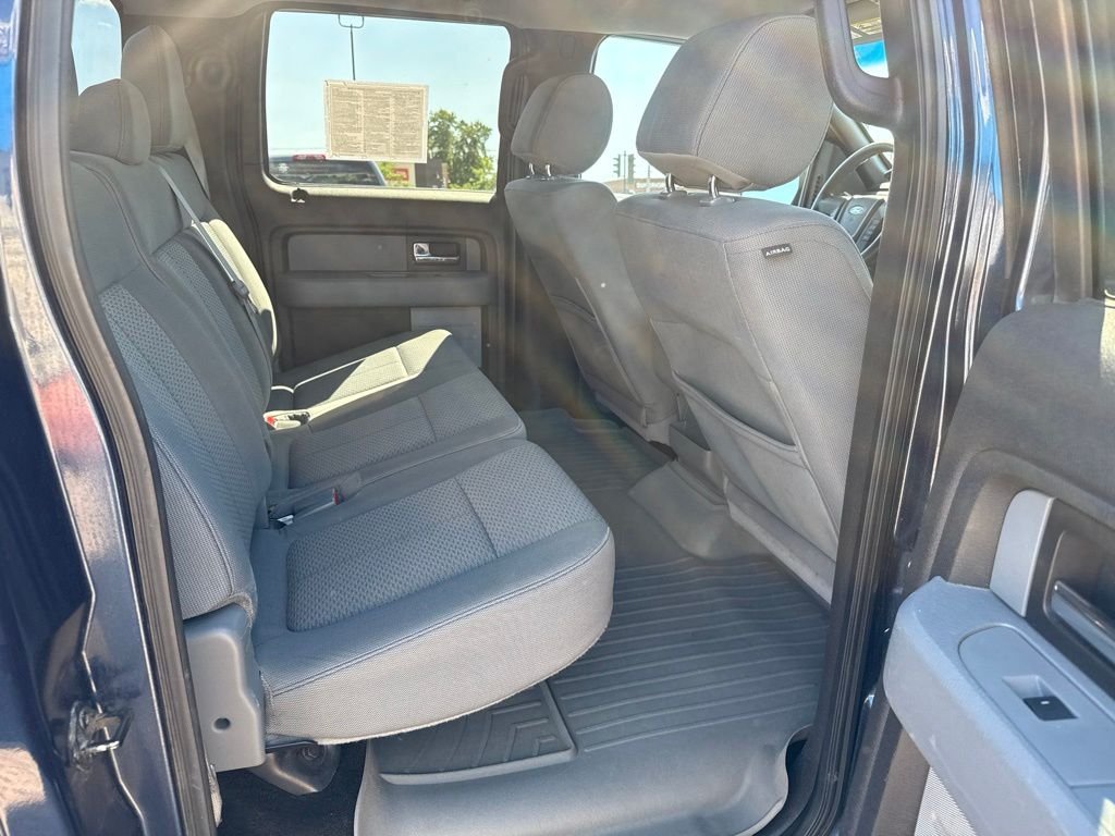 Used 2013 Blue Ford XLT image 36