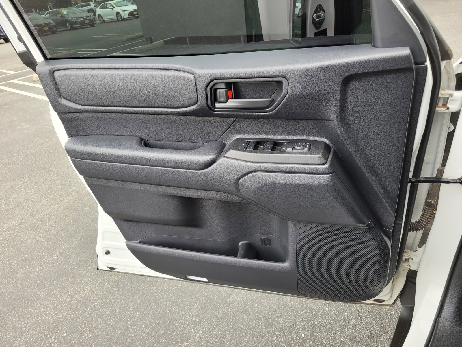 Certified Used 2025 White Toyota  image 27