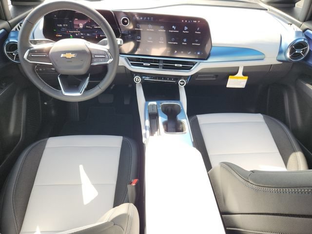 2026 Chevrolet Equinox EV 2LT - Photo 9