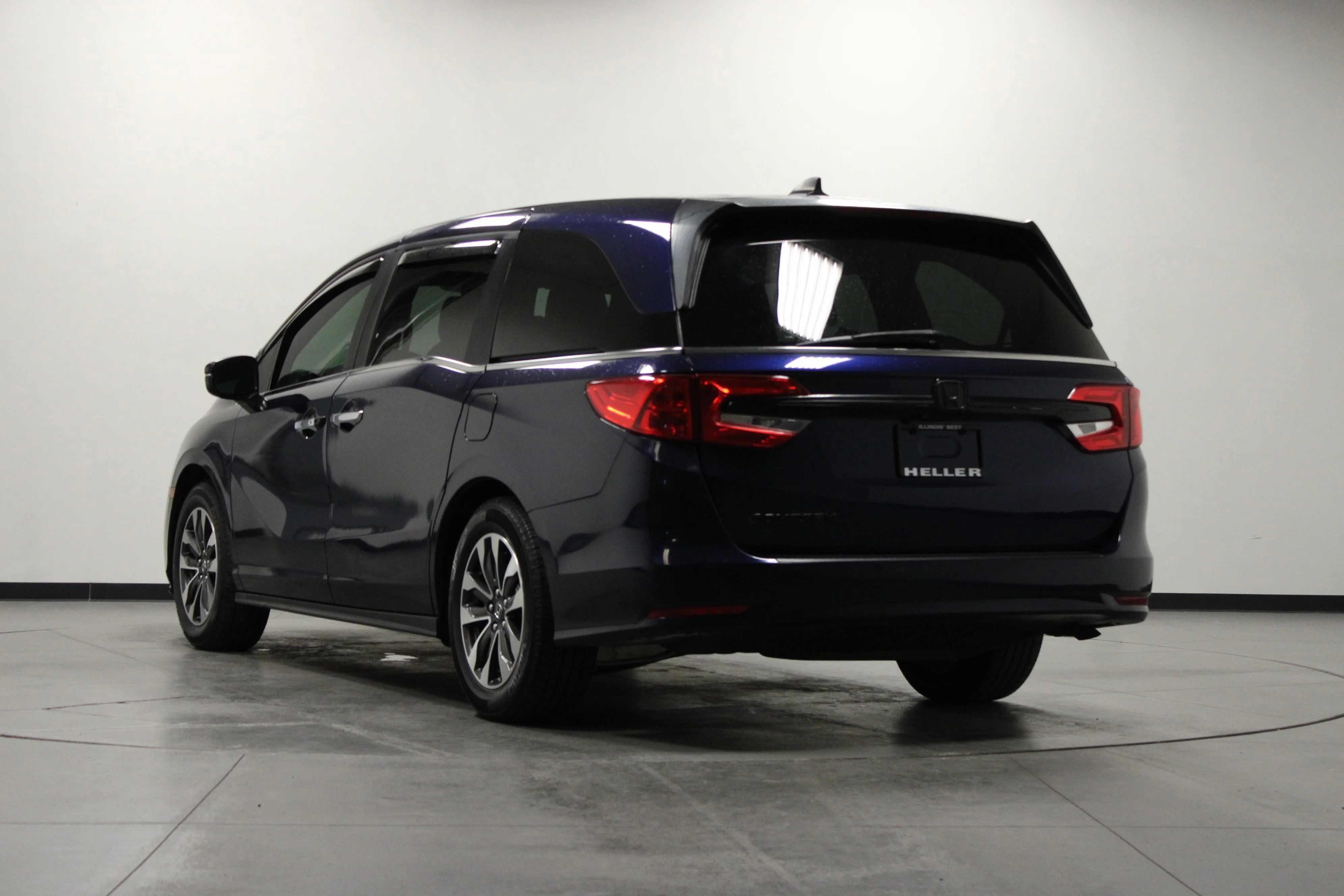 Used 2021 Obsidian Blue Pearl Honda EX-L image 6