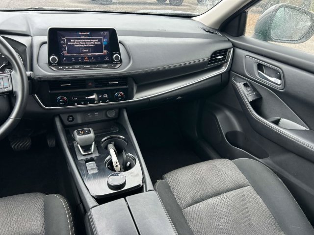 Used 2025 Gray Nissan SV image 16