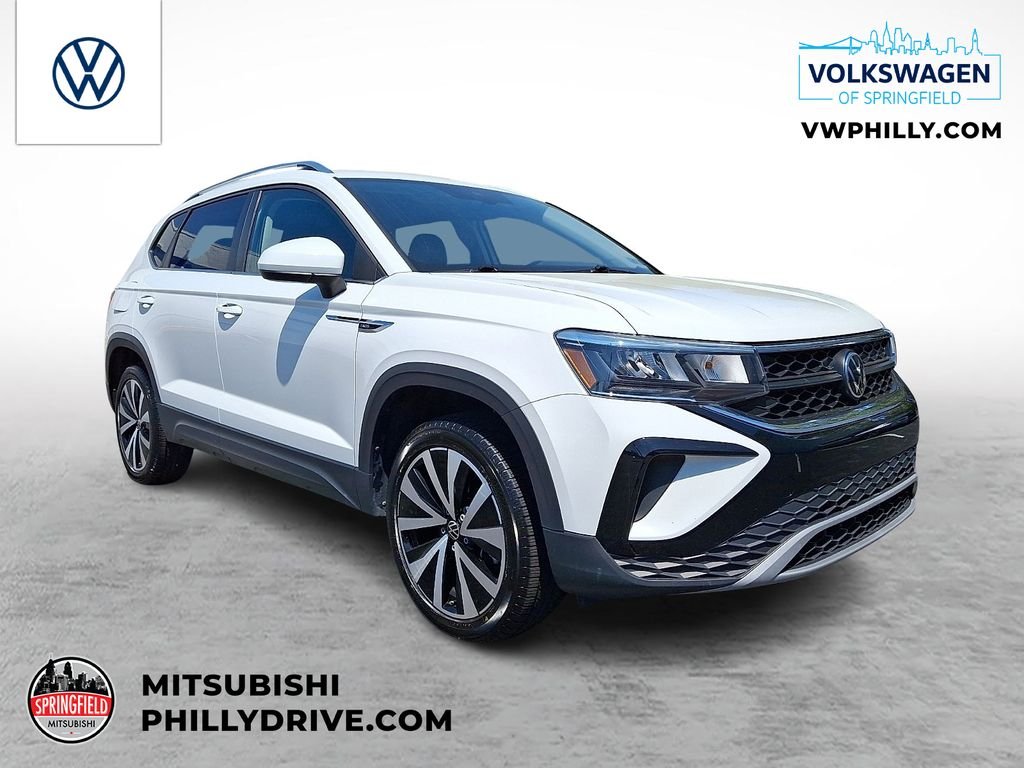 2024 Volkswagen Taos 1.5T SE's photo
