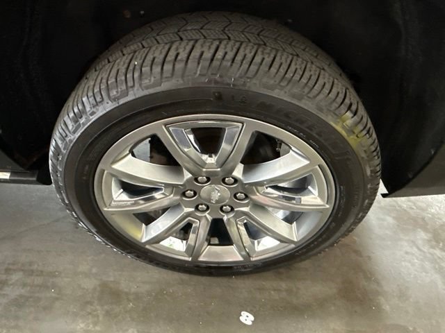 Used 2016 BLACK Chevrolet LTZ image 7