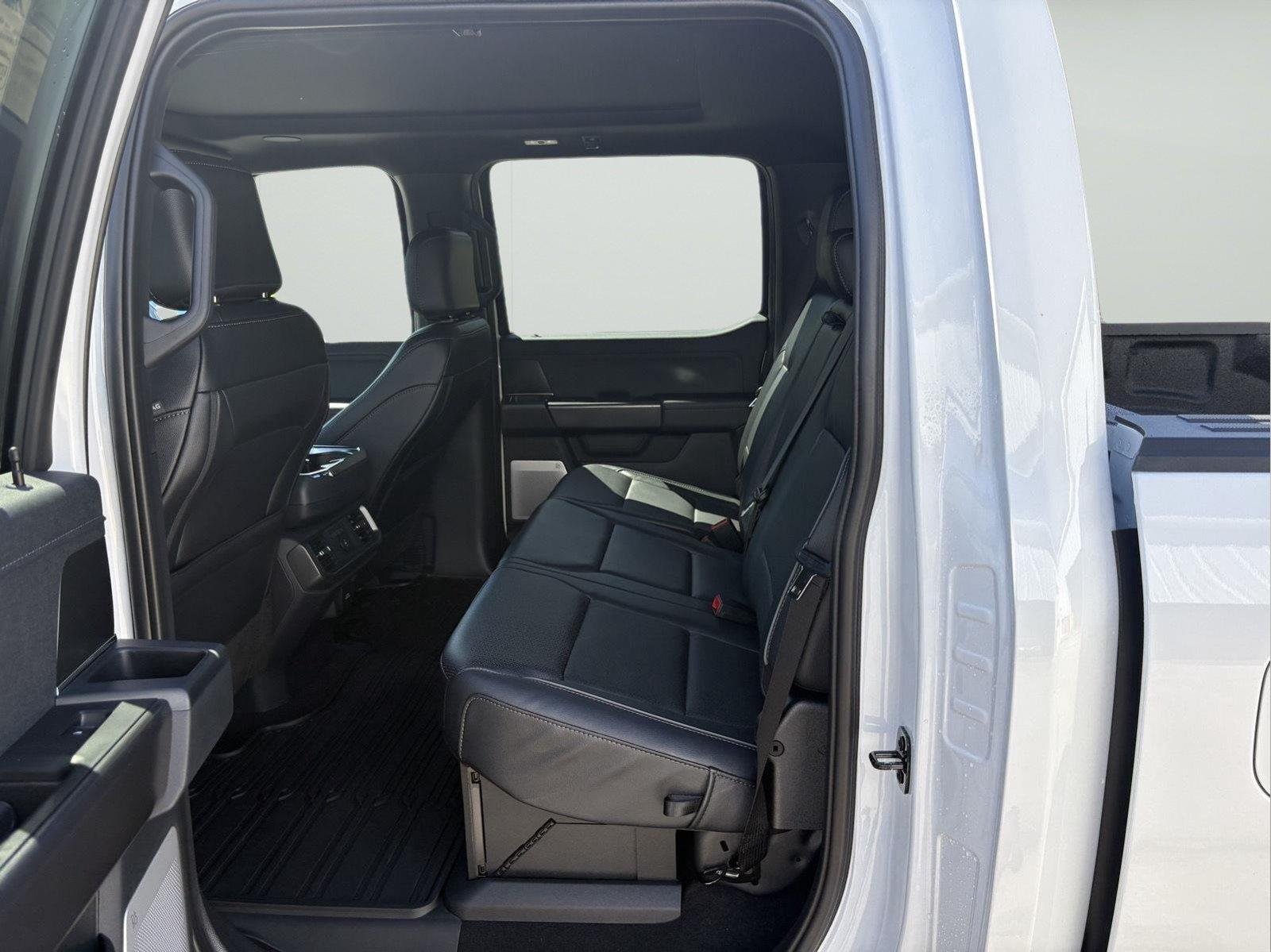 New 2026 Oxford White Ford Lariat® image 9