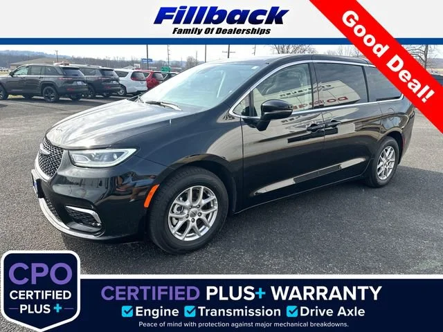 2024 Chrysler Pacifica Touring L's photo