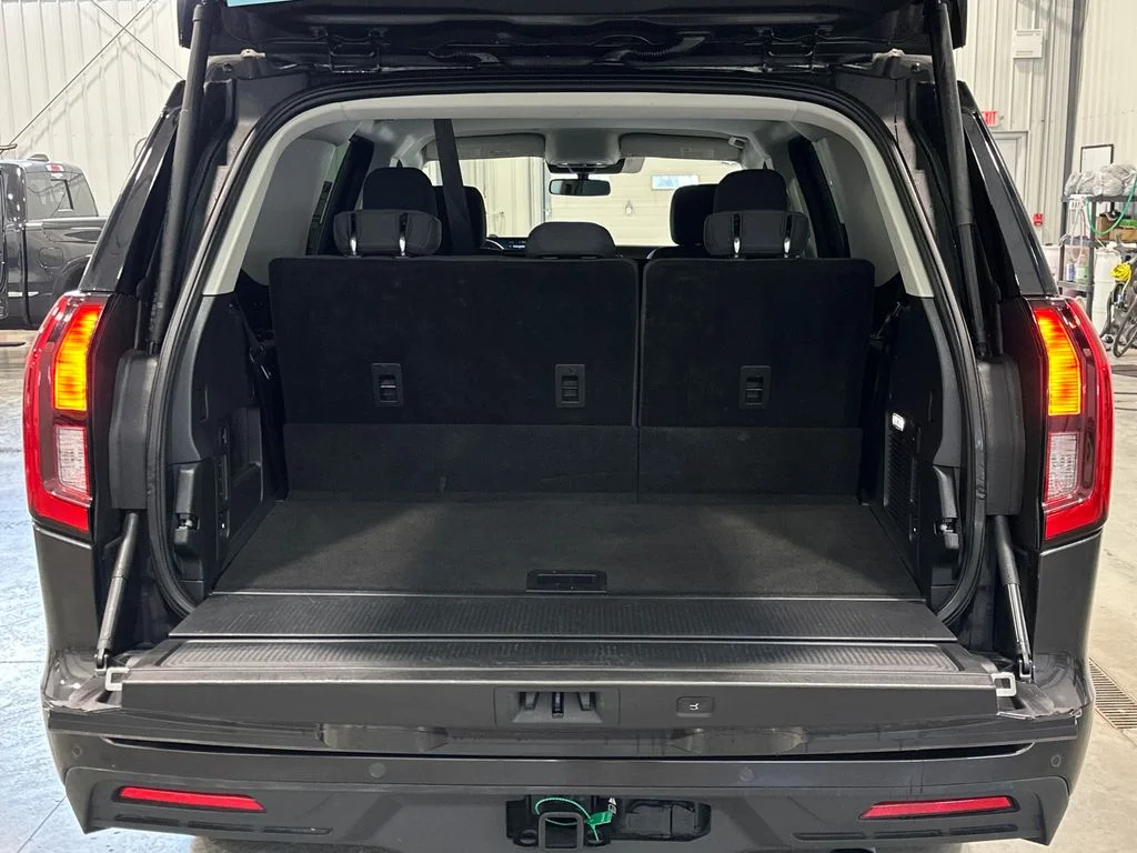 Used 2025 Gray Ford Active image 30