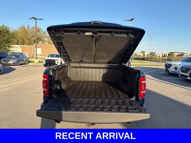 Used 2020 Blue Ram Laramie image 38