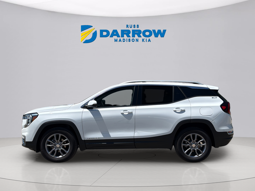 Used 2024 Summit White GMC SLT image 2