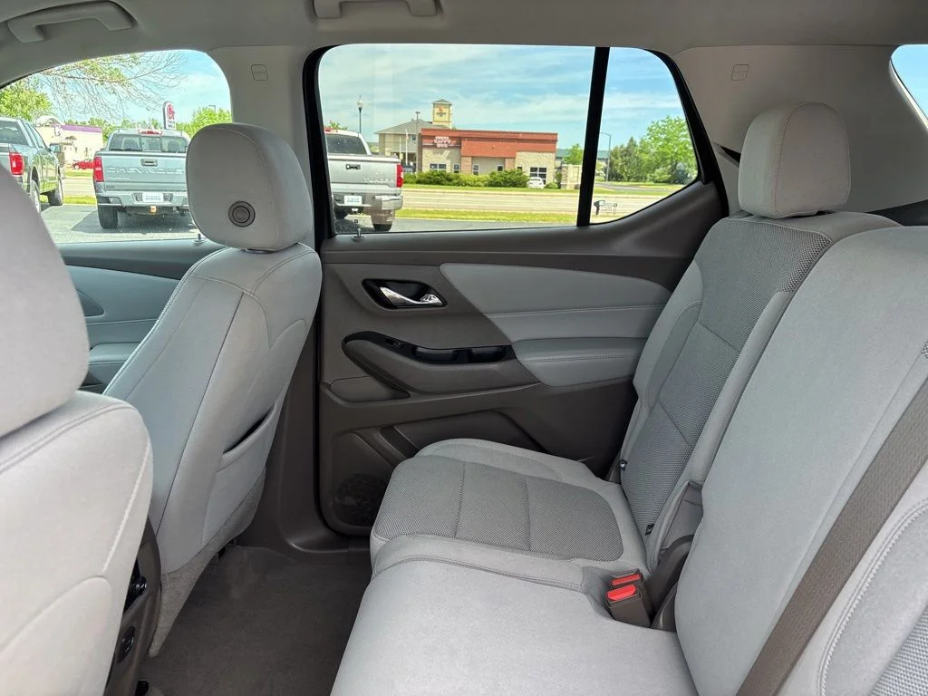 Used 2021 Satin Steel Metallic Chevrolet LT image 23