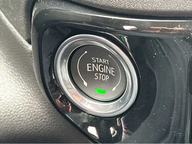 New 2026 Onyx Black GMC SLT image 33