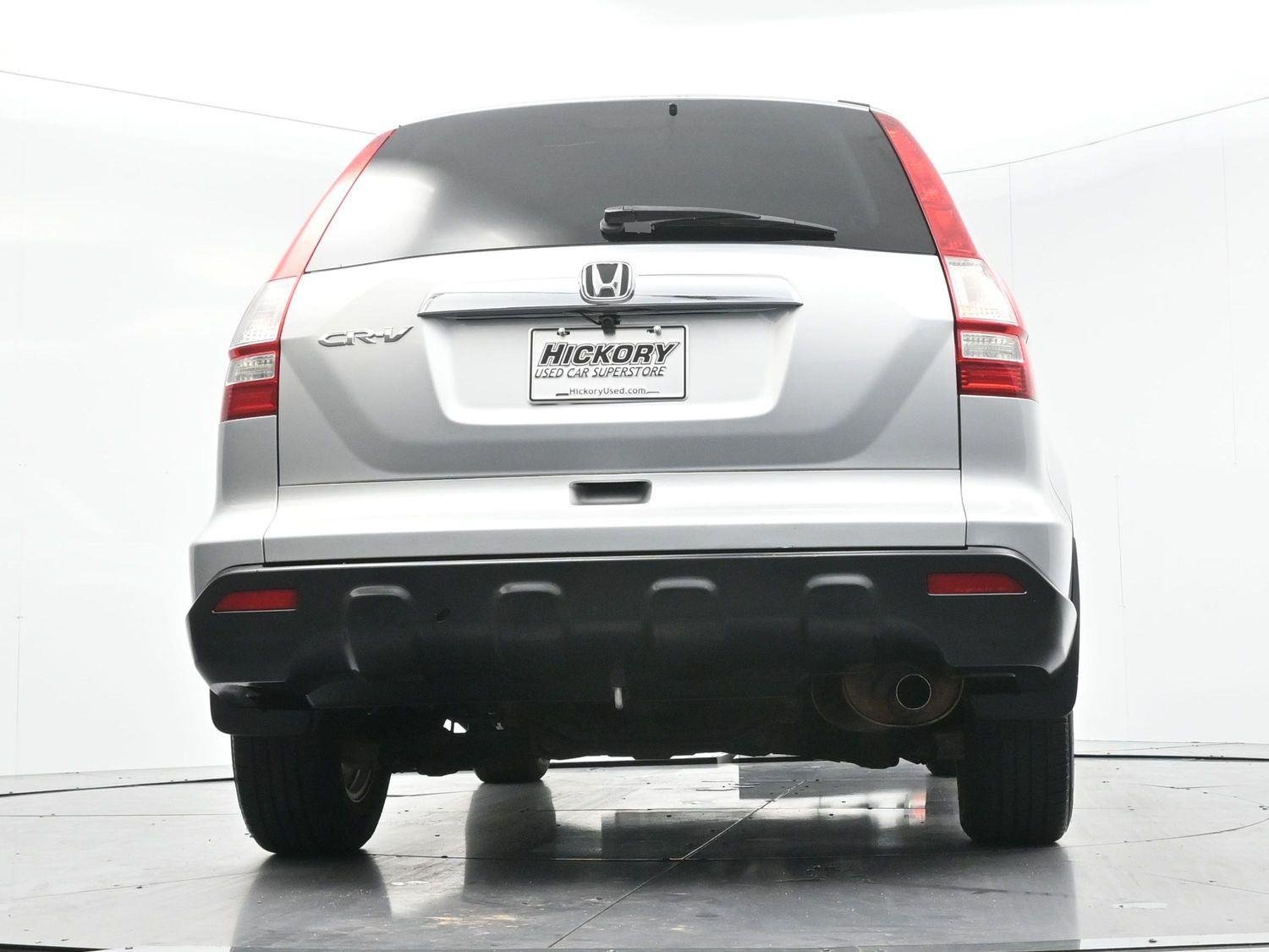 Used 2009 Alabaster Silver Metallic Honda EX image 39