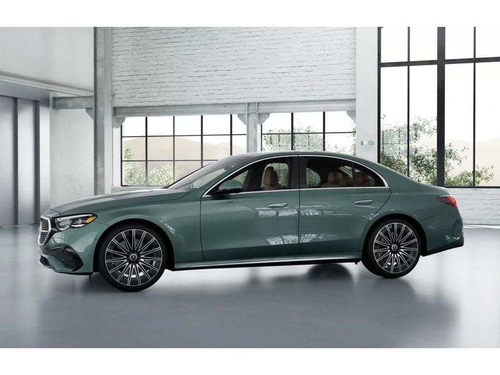 2026 Mercedes-Benz E-Class E450 - Photo 35