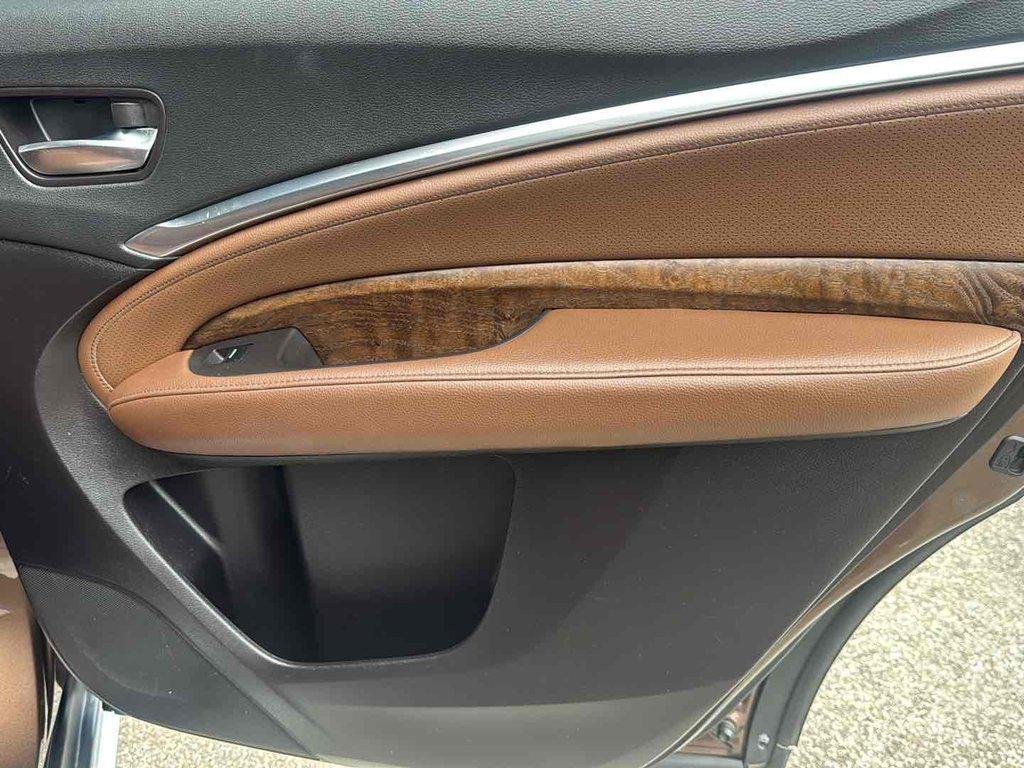 Used 2019 Canyon Bronze Metallic Acura Tech Pkg image 18