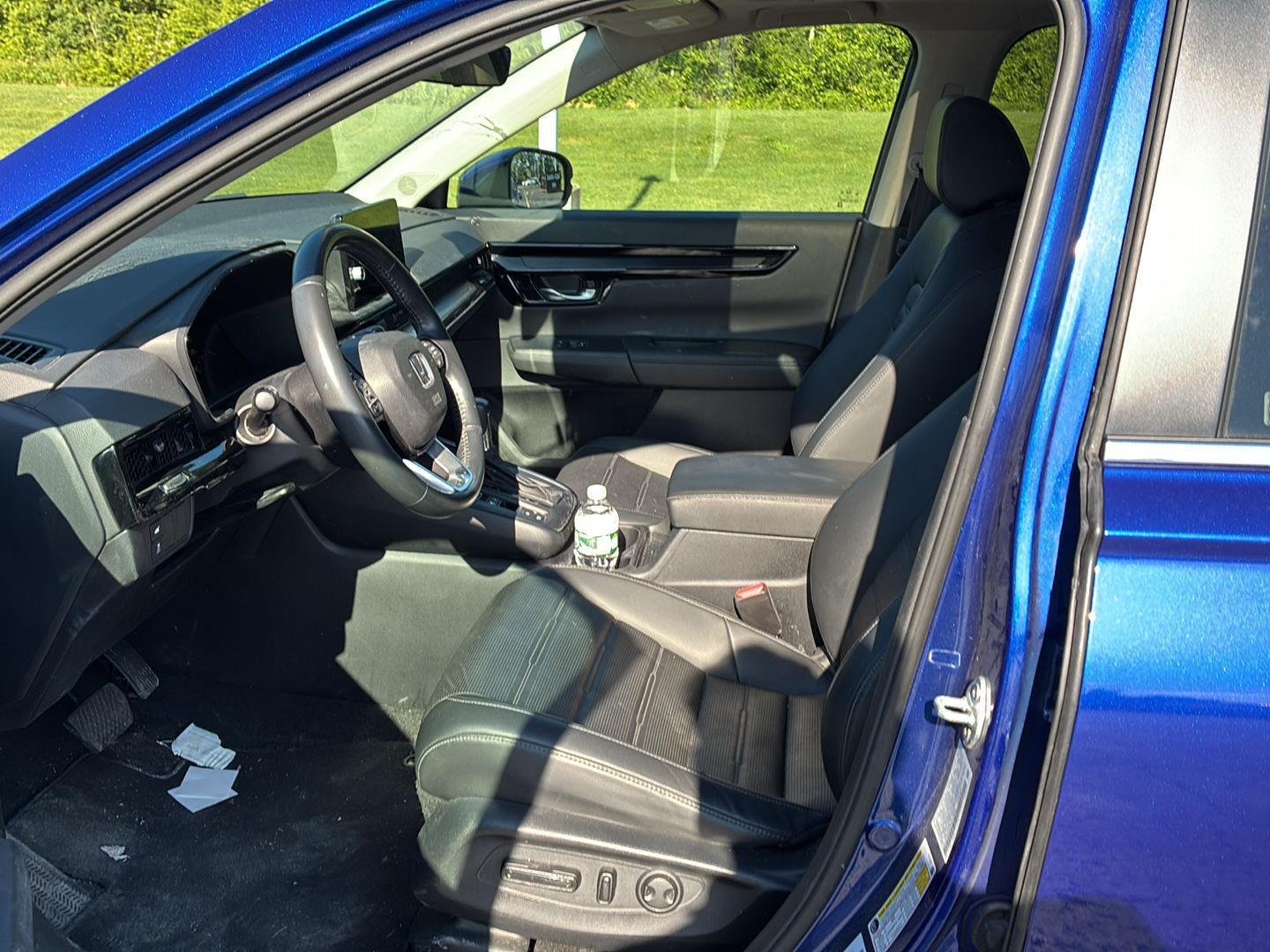 Used 2023 Still Night Pearl Honda EX-L image 9
