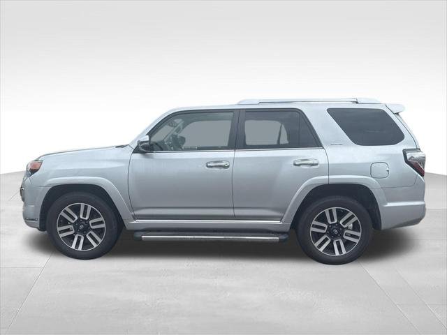 Certified Used 2019 CLASSIC SILVER MET Toyota Limited image 6