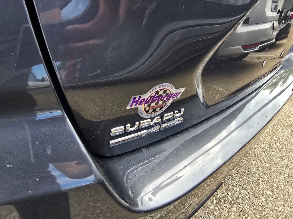 Used 2024 Magnetite Gray Metallic Subaru Base image 12