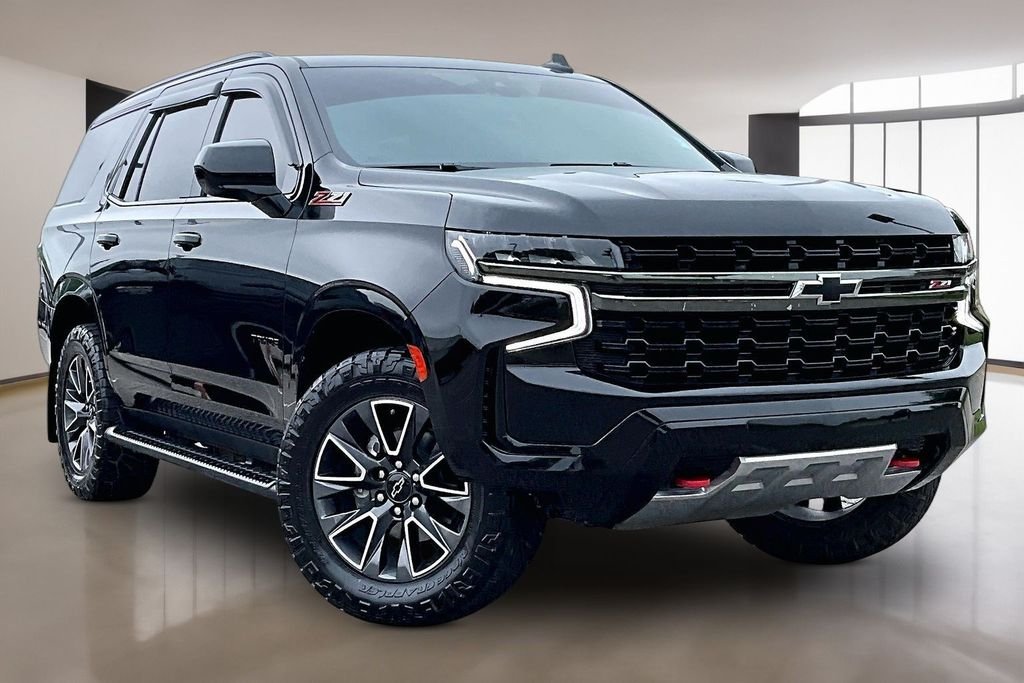 Used 2021 Black Chevrolet Z71 image 11
