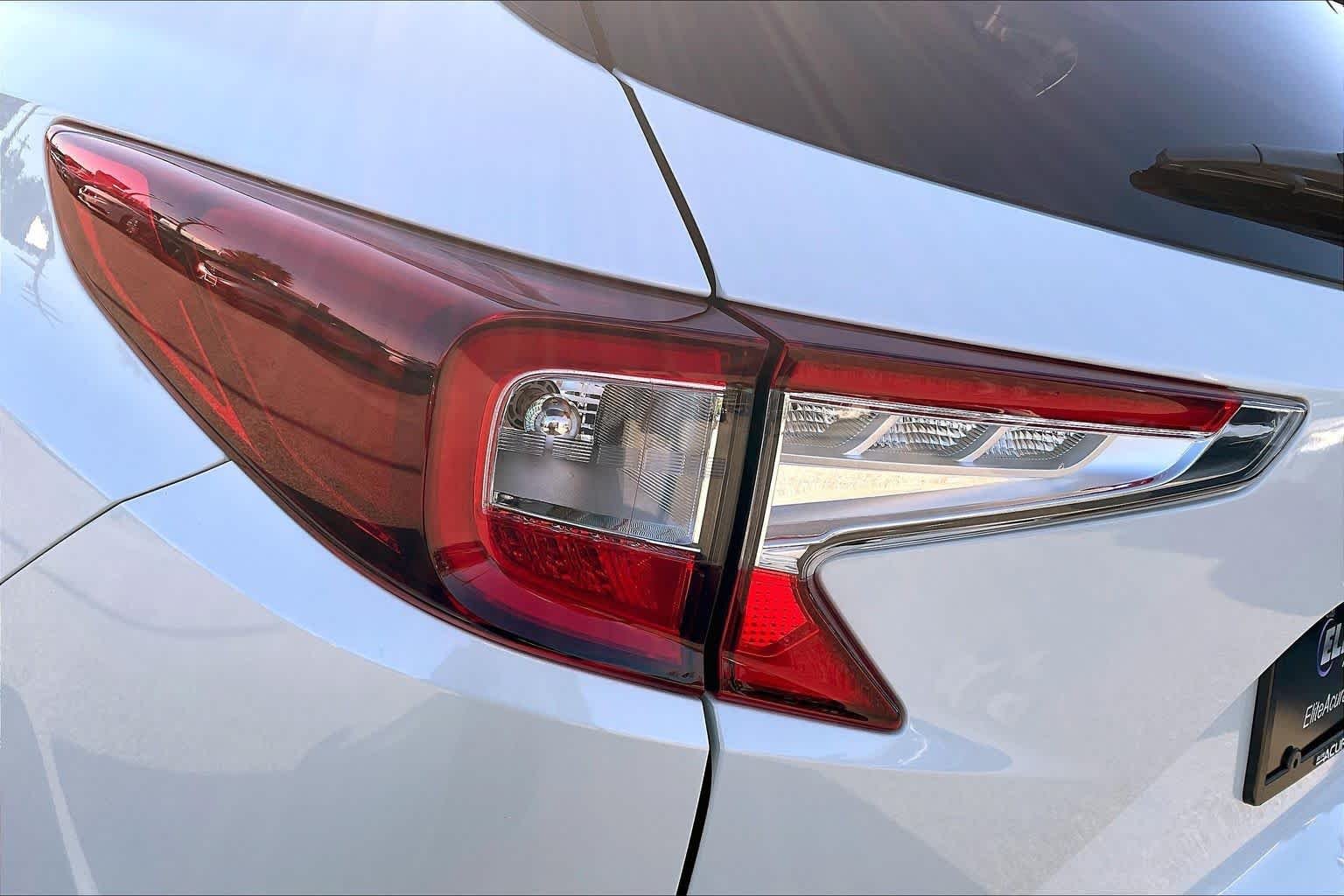 Certified Used 2019 White Diamond Pearl Acura SH-AWD image 27