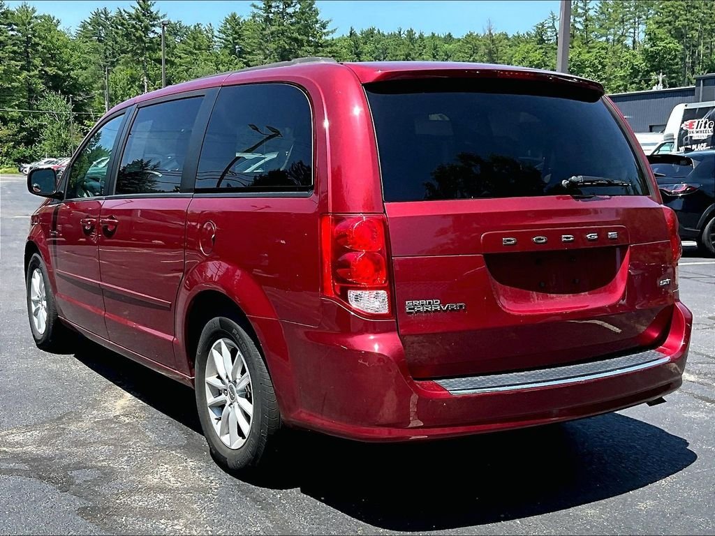 Used 2015 Red Dodge SXT image 6