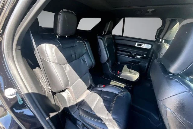 Used 2023 Black Metallic Ford ST image 25