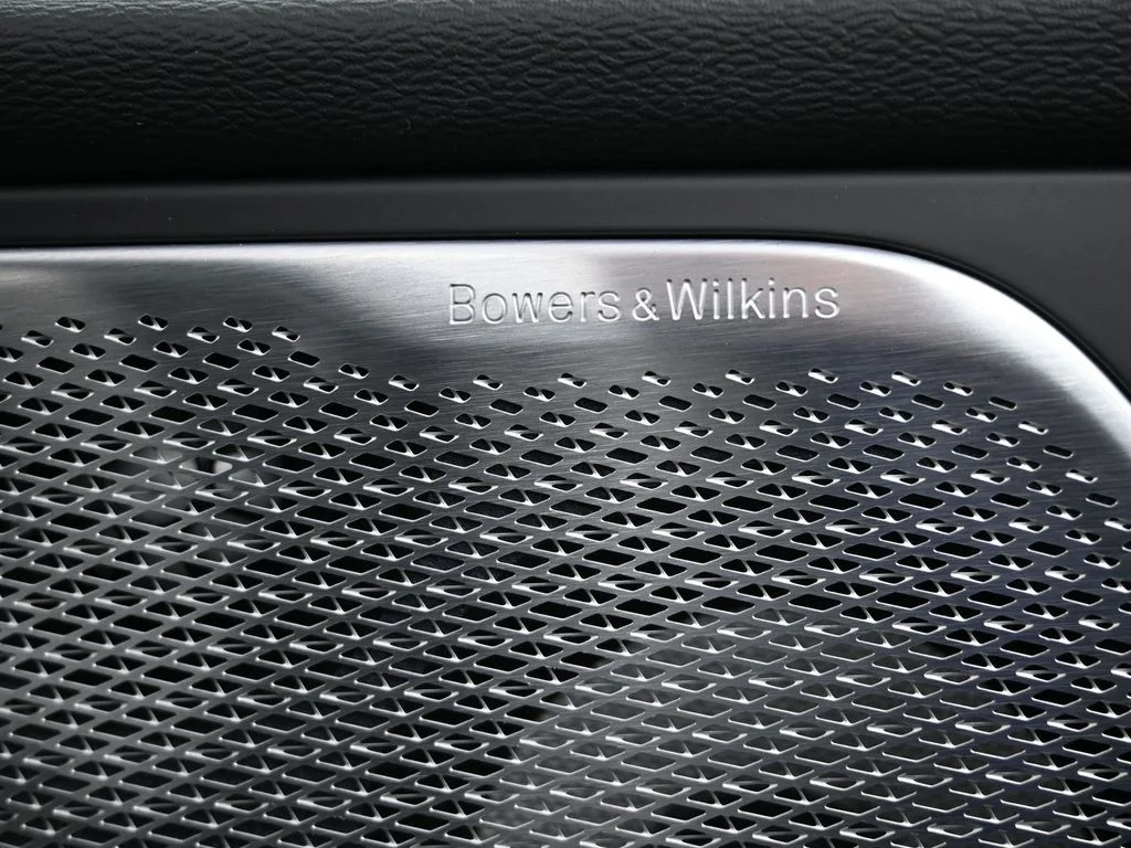 New 2026 Denim Blue Volvo Ultra image 20
