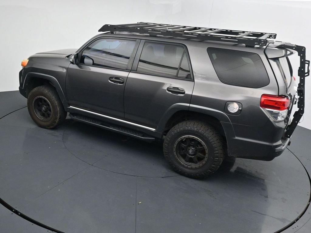 Used 2010 Gray Toyota SR5 image 13