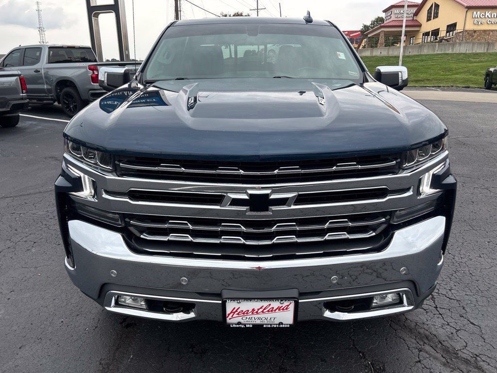 Used 2022 Chevrolet Silverado 1500 Limited LTZ with VIN 3GCUYGEL0NG187071 for sale in Kansas City