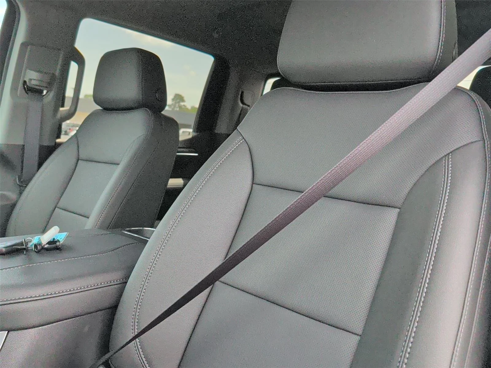 New 2026 Onyx Black GMC SLT image 13
