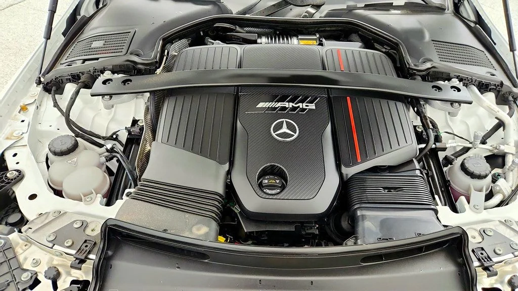 Used 2026 MANUFAKTUR Moonlight White Metallic Mercedes-Benz AMG® CLE 53 4MATIC+ Coupe image 25