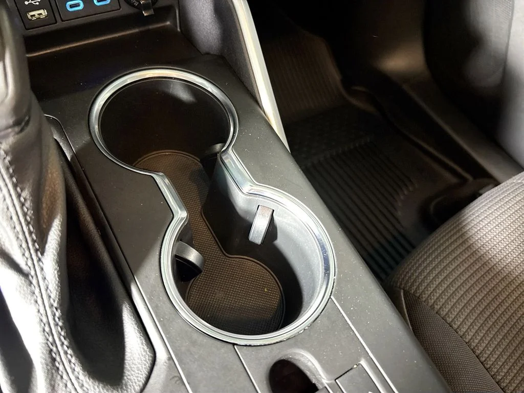 Used 2022 Silver Toyota L image 15