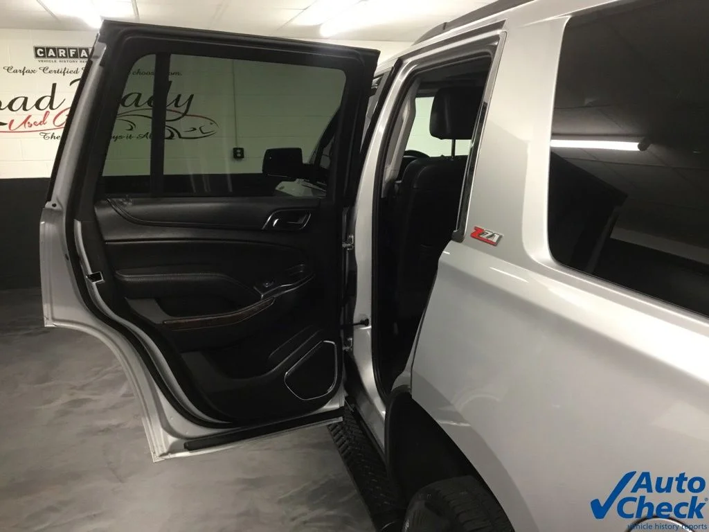 Used 2017 Silver Chevrolet LT image 32