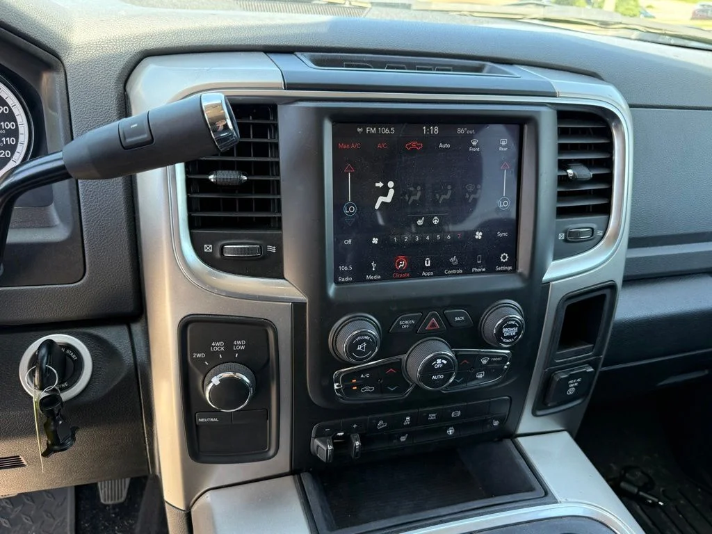 Used 2018 Silver Ram Big Horn image 20