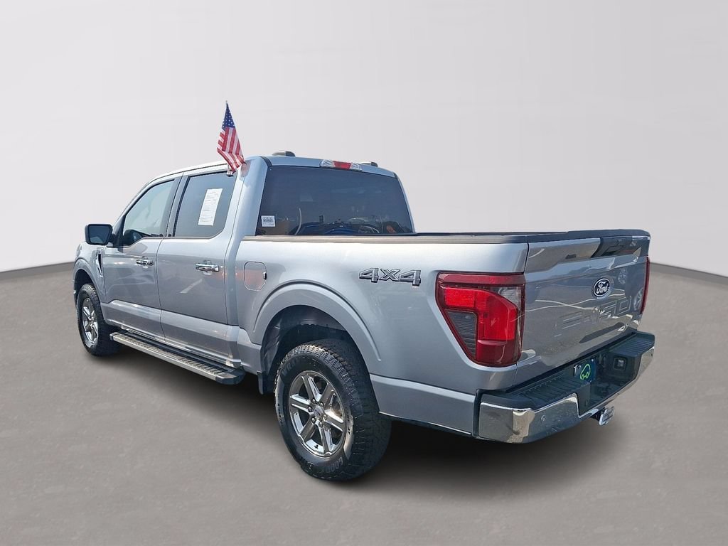 Used 2025 Silver Ford XLT image 4