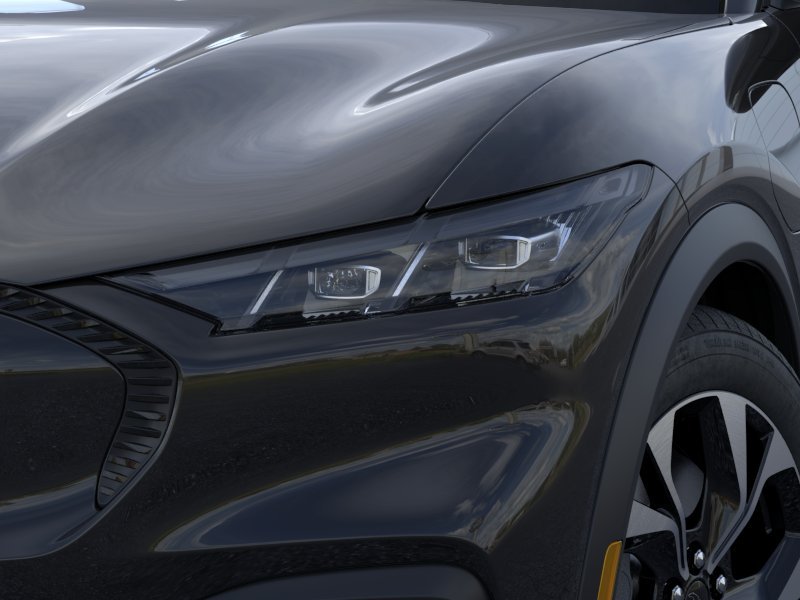 New 2026 Shadow Black Ford Select image 18